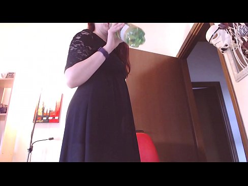 ❤️ Pakļāvīga verdzene, kurai patīk netīras un sulīgas biksītes, ir spiesta masturbēt pēc šī video noskatīšanās! ❤️❌ Kvalitatīvs sekss pie mums
