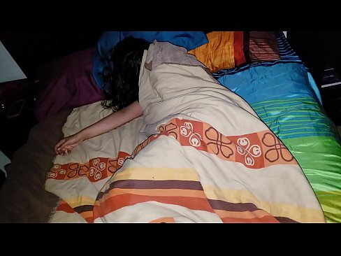 ❤️ Pāvests, kas bārdina savu jauno pamāti, kamēr viņa guļ. ❤️❌ Kvalitatīvs sekss pie mums