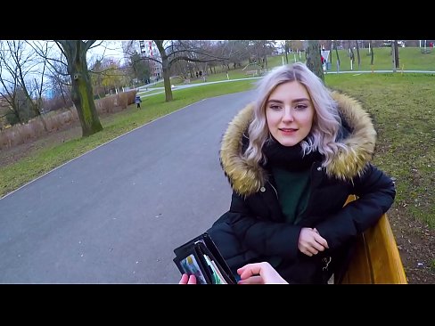 ❤️ Norij svešinieka karstu spermu par naudu - blowjob in the park by Eva Elfie ❤️❌ Kvalitatīvs sekss pie mums